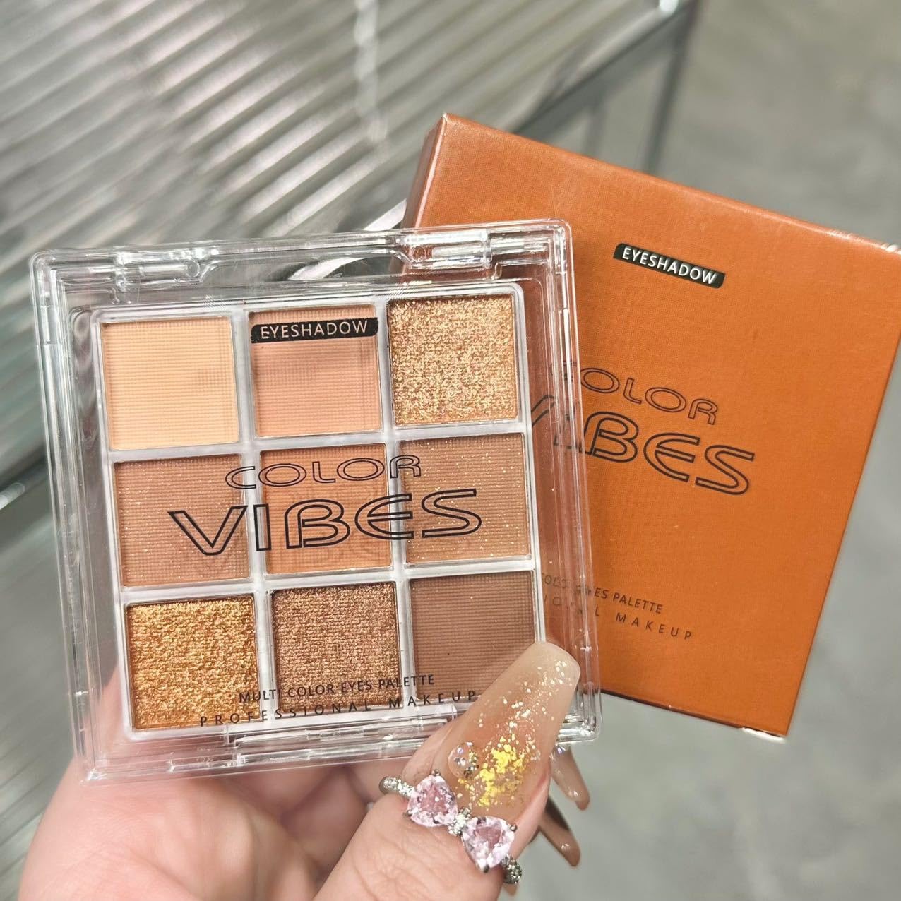 9 Color Brown Eyeshadow Palette - Rose Gold Dark Brown Bronze Naked Matte & Glitter Shades, Long-Lasting, Waterproof & Blendable, Natural Nude Eye Shadow Set sombras para ojos (Chocolate)