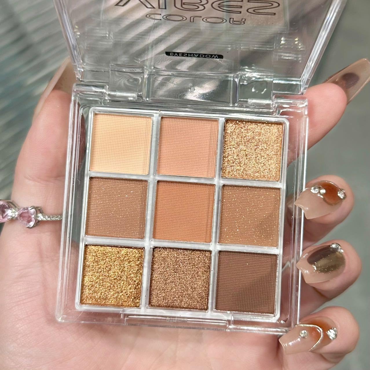 9 Color Brown Eyeshadow Palette - Rose Gold Dark Brown Bronze Naked Matte & Glitter Shades, Long-Lasting, Waterproof & Blendable, Natural Nude Eye Shadow Set sombras para ojos (Chocolate)