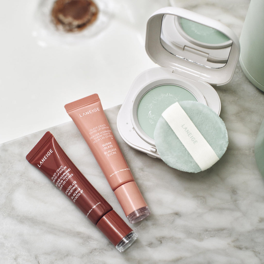 LANEIGE Neo Blurring Powder: Korean Oil-Control Compact with Pore Blurring, Smoothing Finish & Travel-Friendly, No-Spill Packaging